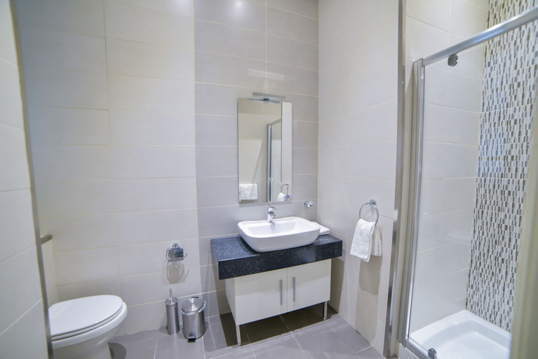 Bathroom 4, CA1 - Casa Rooms