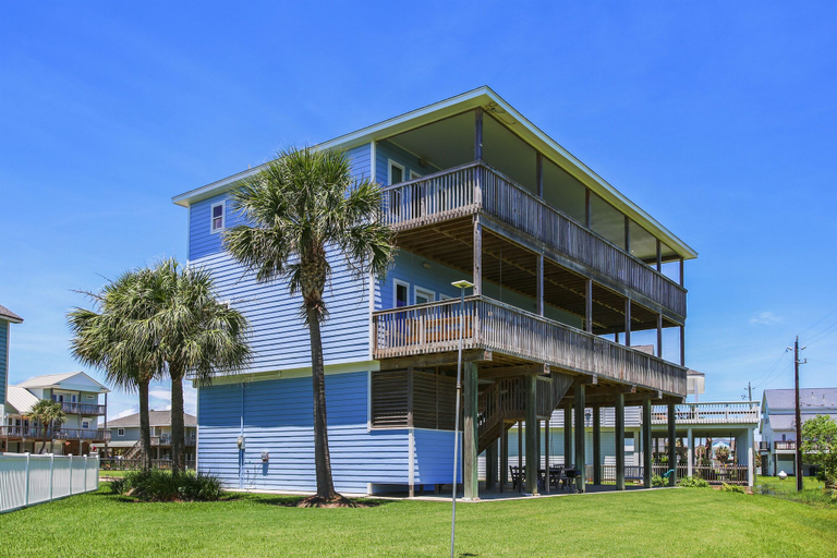 Exterior & Views 2, Harpoon Haven, Galveston