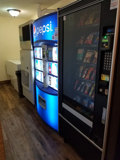 Food & Drinks 4, Econo Lodge Brainerd, Crow Wing