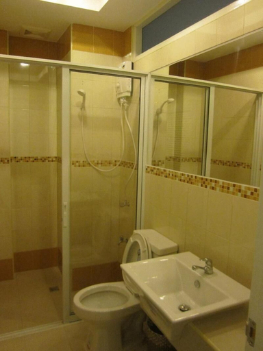 Bathroom 4, Nanachart Bangsaen, Muang Chon Buri