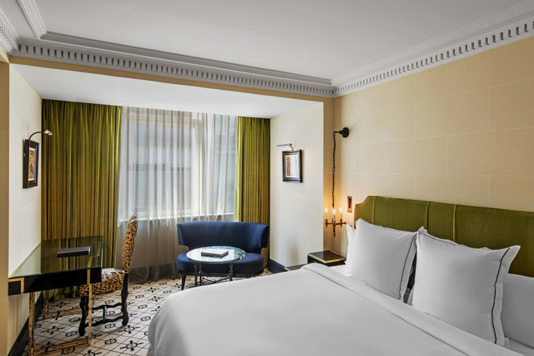 Bedroom 3, Hôtel de Berri Champs-Élysées, a Luxury Collection Hotel, Paris