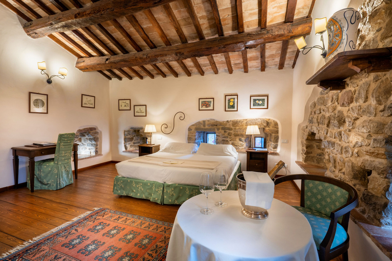 Bedroom 2, Castello di Petrata, Perugia