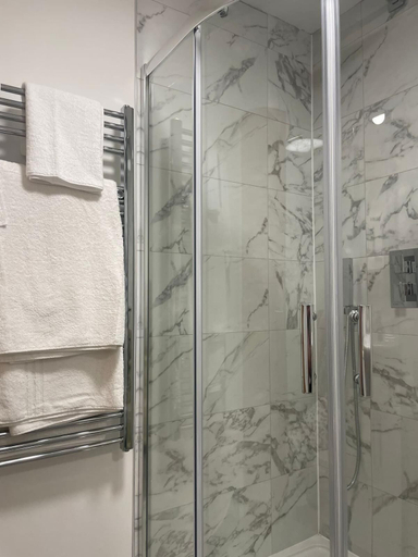 Bathroom 4, Peak Willow Apartments, Staffordshire