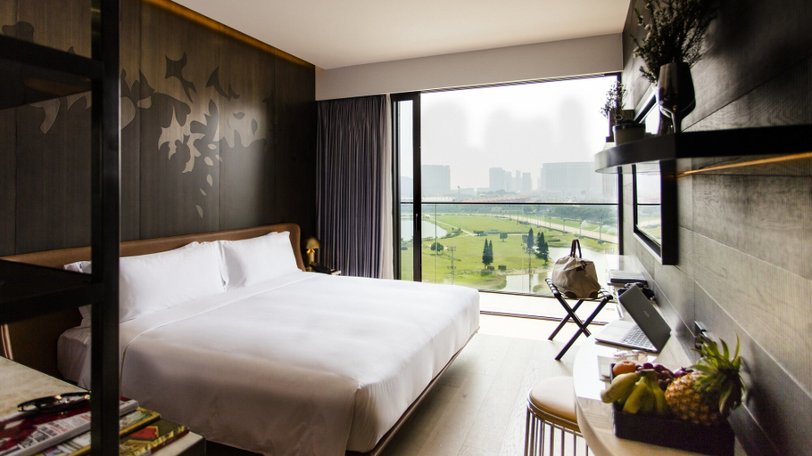 Bedroom 3, YOHO Hollywood Roosevelt Hotel, Macao
