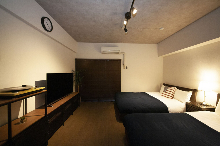 Bedroom 4, goom Hotel Nakasu, Fukuoka