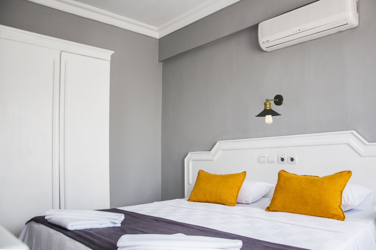 Bedroom 3, Servet Apart Hotel, Fethiye