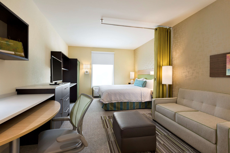 Bedroom 3, Home2 Suites by Hilton Cincinnati Liberty Township, Butler