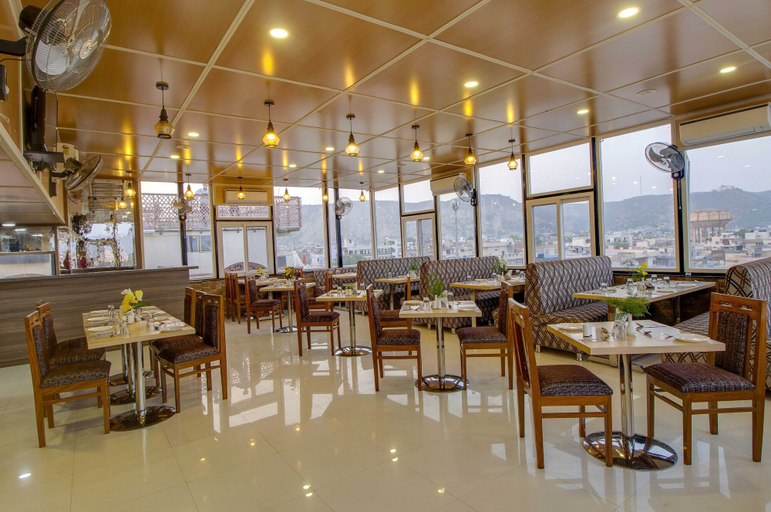 Food & Drinks 4, Jasoda Heritage Hotel Near Hawa Mahal, Jaipur