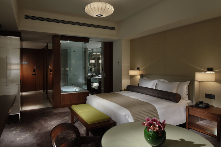Room 4