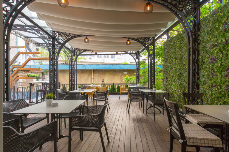 Food & Drinks 5, Public House Hotel, Belgrade