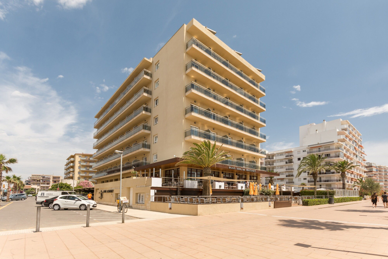 Exterior & Views 2, Hotel Monterrey Roses by Pierre & Vacances, Girona