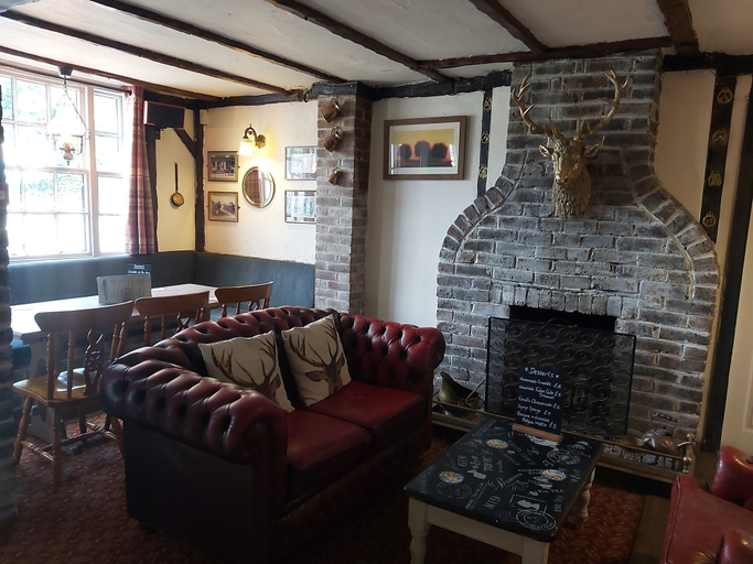 Others 5, The Blacksmiths Arms, East Sussex