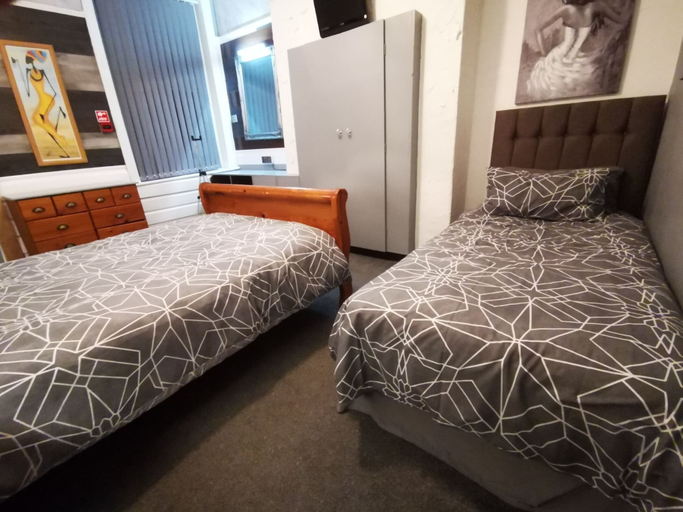 Others 5, Immaculate 1-bed Apartment in Blackpool - Sleeps 5, Blackpool