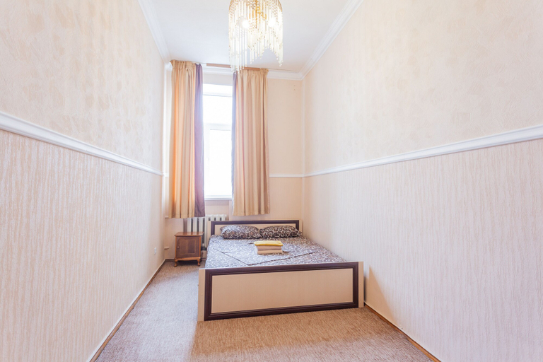 Others 5, Palace of Sports Apartment, Holosiïvs'kyi