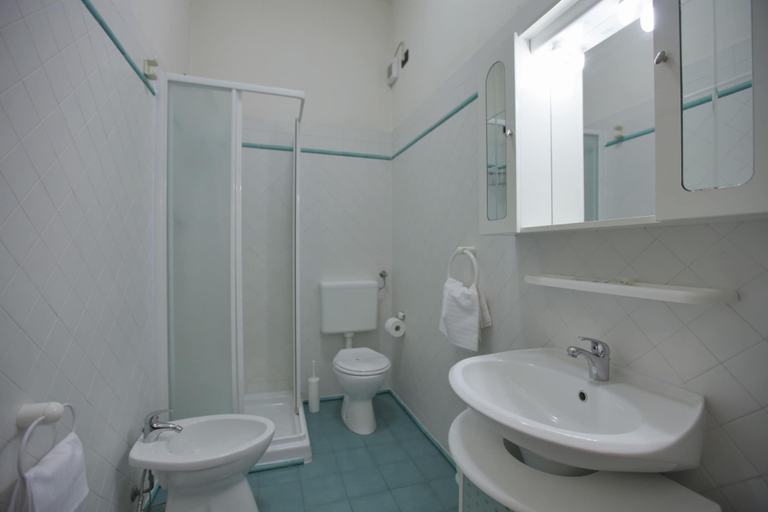 Bathroom, EuroHome, Florence