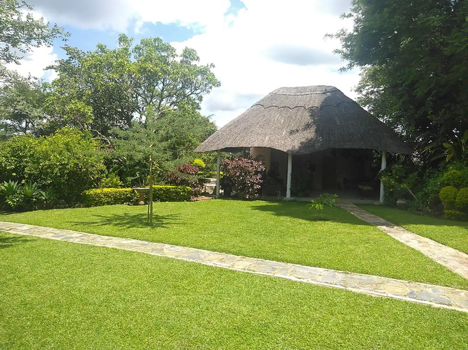 Others 3, Lynn's Guest House, Bulawayo