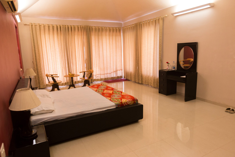 Bedroom 2, Shetty Farms, Palghar