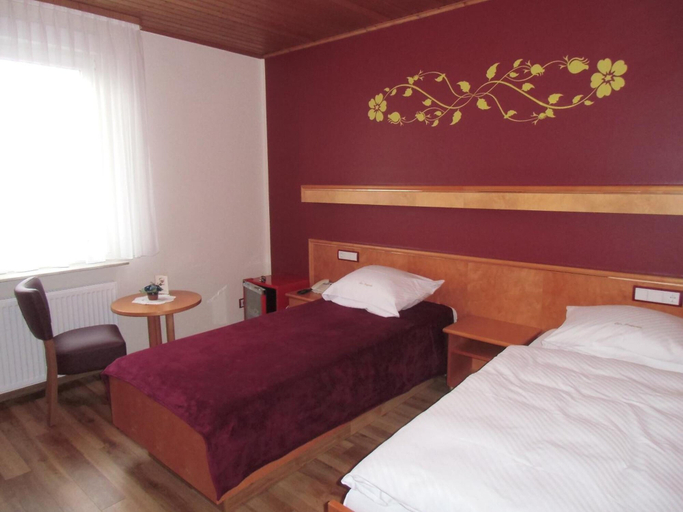 Bedroom 3, Hotel Gasthof Zum Freigericht, Aschaffenburg