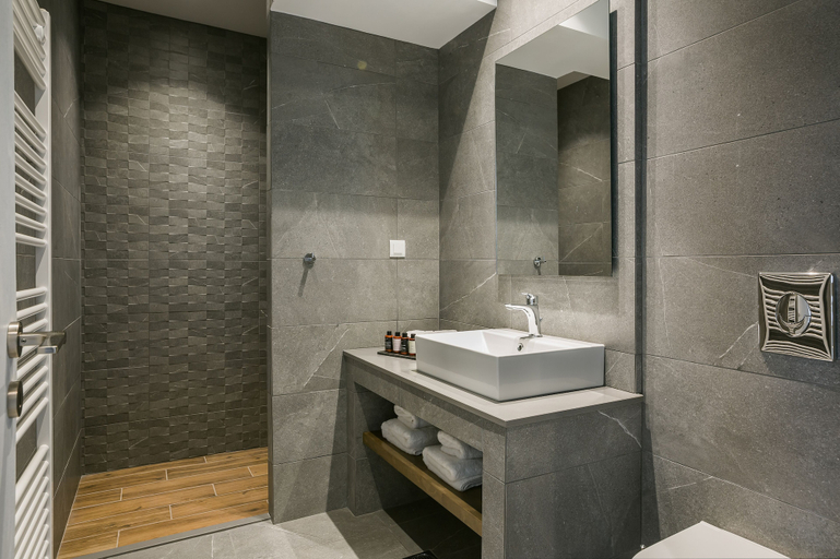 Bathroom 4, The Twelve Suites collection, Ionian Islands