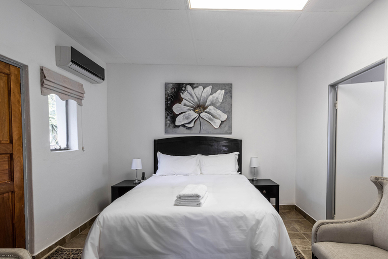 Bedroom 4, Graceland Conference & Lifestyle Centre, City of Tshwane