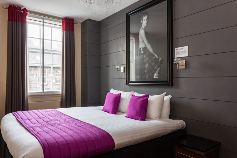 Bedroom 3, Angel's Share Hotel, Edinburgh
