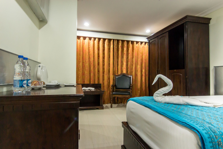 Bedroom 2, The Central Park, Hyderabad