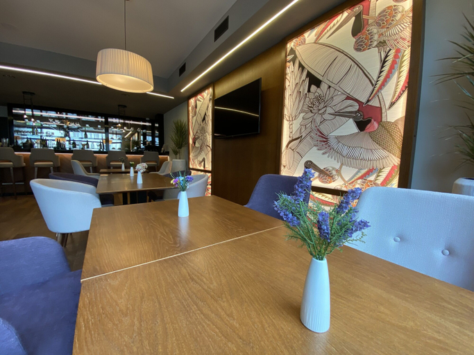 Food & Drinks 5, Central Point Hotel, Belgrade