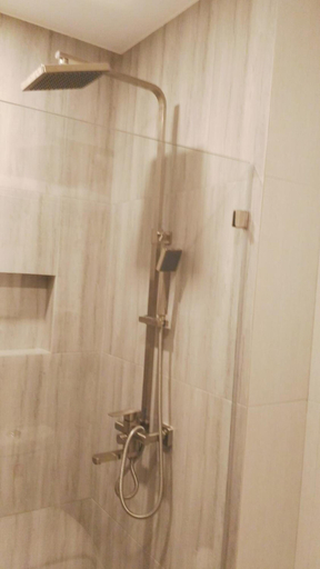 Bathroom 3, Hotel Rosita, Lucena City