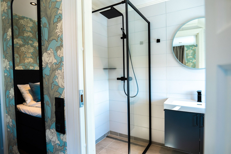 Bathroom 3, Svinøya Rorbuer, Vågan