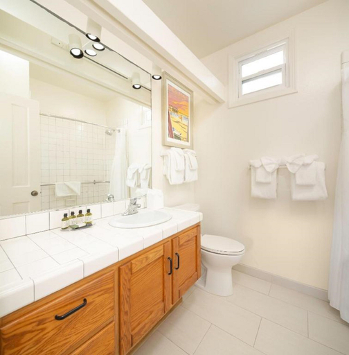 Bathroom 4, Wave Crest at Del Mar, San Diego