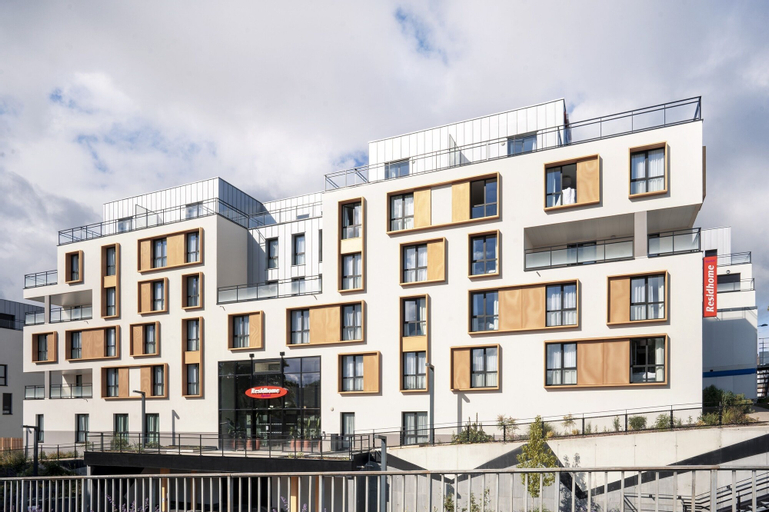 Exterior & Views 2, Residhome Chartres, Eure-et-Loir