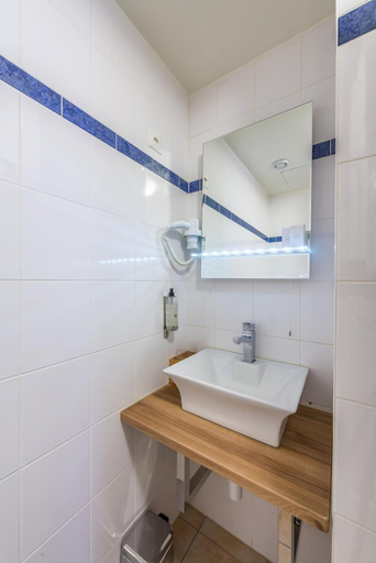 Bathroom 3, Hotel Rousseau Geneva, Genève