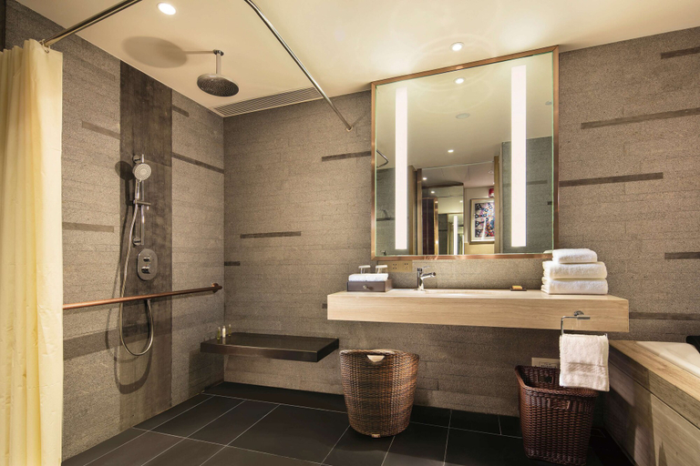 Bathroom 5, Hilton Huizhou Longmen Resort, Huizhou