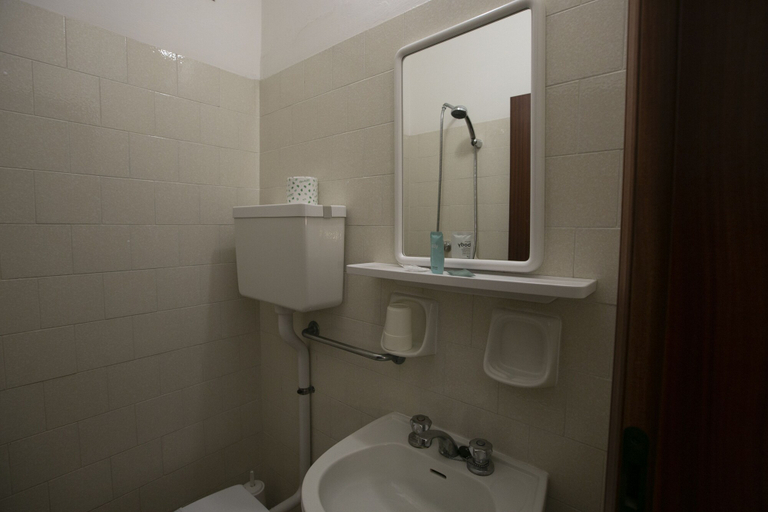 Bathroom 3, Hotel Ischia, Rimini