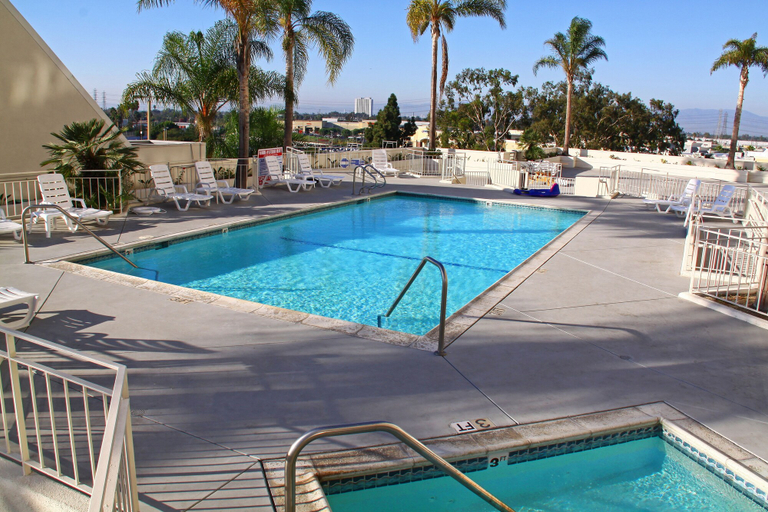 Sport & Beauty 5, LA Crystal Hotel - Los Angeles Area, Los Angeles