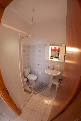 Bathroom 5, Almyros Studios & Apartments, Ionian Islands