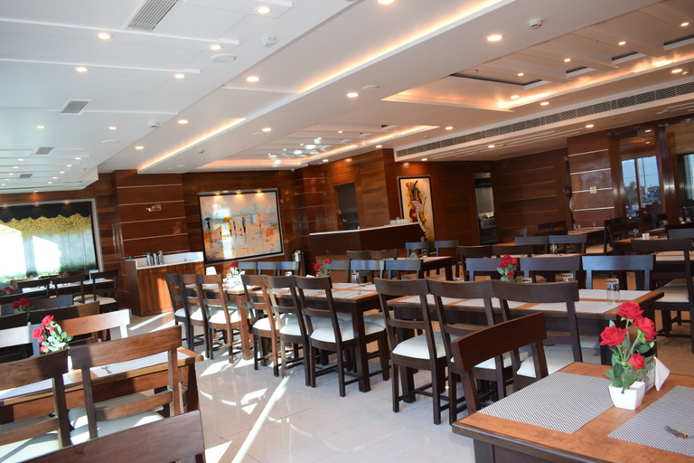 Food & Drinks 4, Hotel Millenia Regency, Lucknow