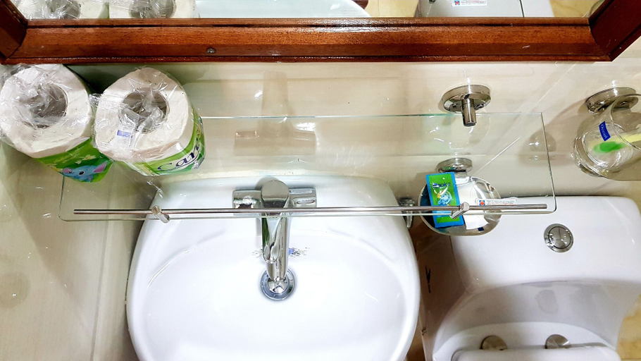 Bathroom 4, Liberty Place, Luang Prabang