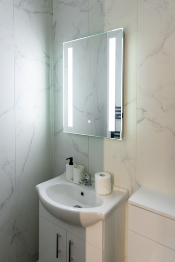 Bathroom 3, Warwick West, Cumbria