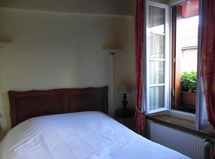 Bedroom 4, Logis Le Relais Champenois, Marne