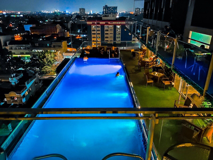 Sport & Beauty 2, Selah Pods Hotel Manila, Pasay City