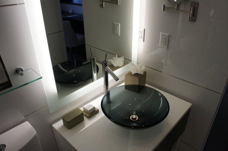Bathroom 4, The Marlin Hotel, Miami-Dade