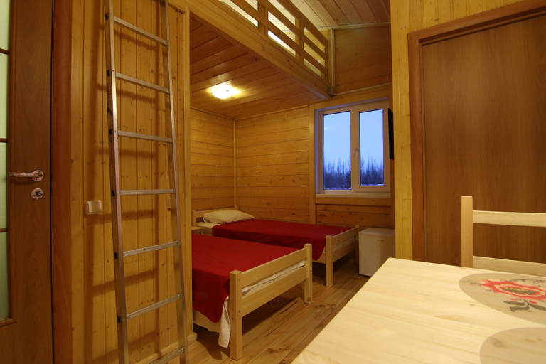 Bedroom 2, Krenitsy, Volkhovskiy rayon