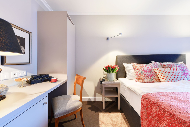 Bedroom 3, Admiral Hotel, München