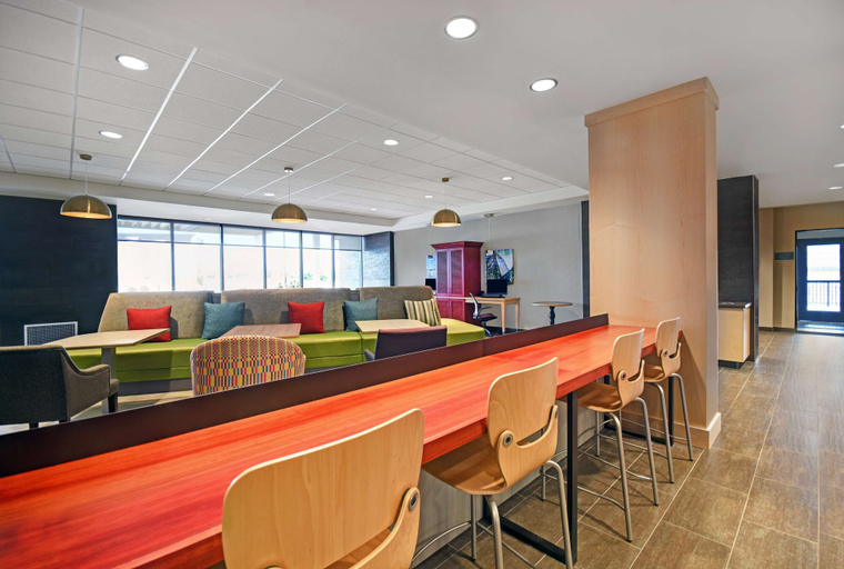 Food & Drinks 5, Home2 Suites by Hilton Utica, NY, Oneida