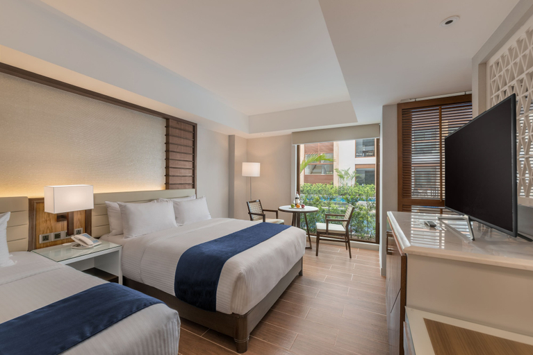 Bedroom 3, Henann Crystal Sands Resort, Malay