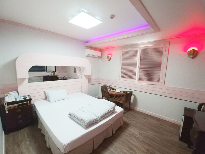 Bedroom 4, Raemian, Chungju