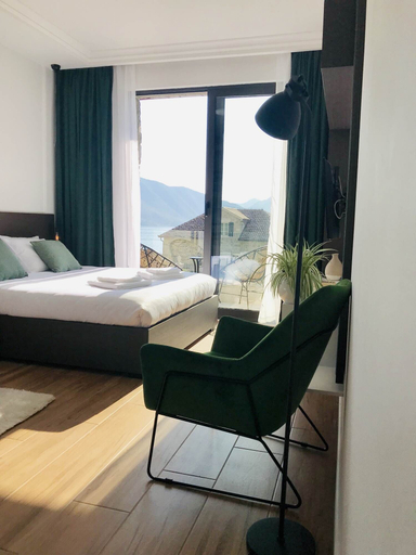 Bedroom 2, Porta Del Mare