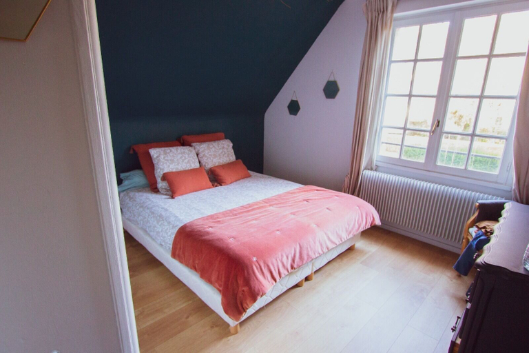 Bedroom 5, les jardins de Beaumont, Nord
