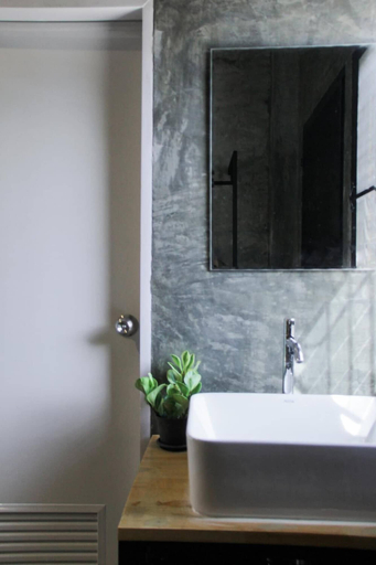 Bathroom 3, La moon, Muang Chiang Rai